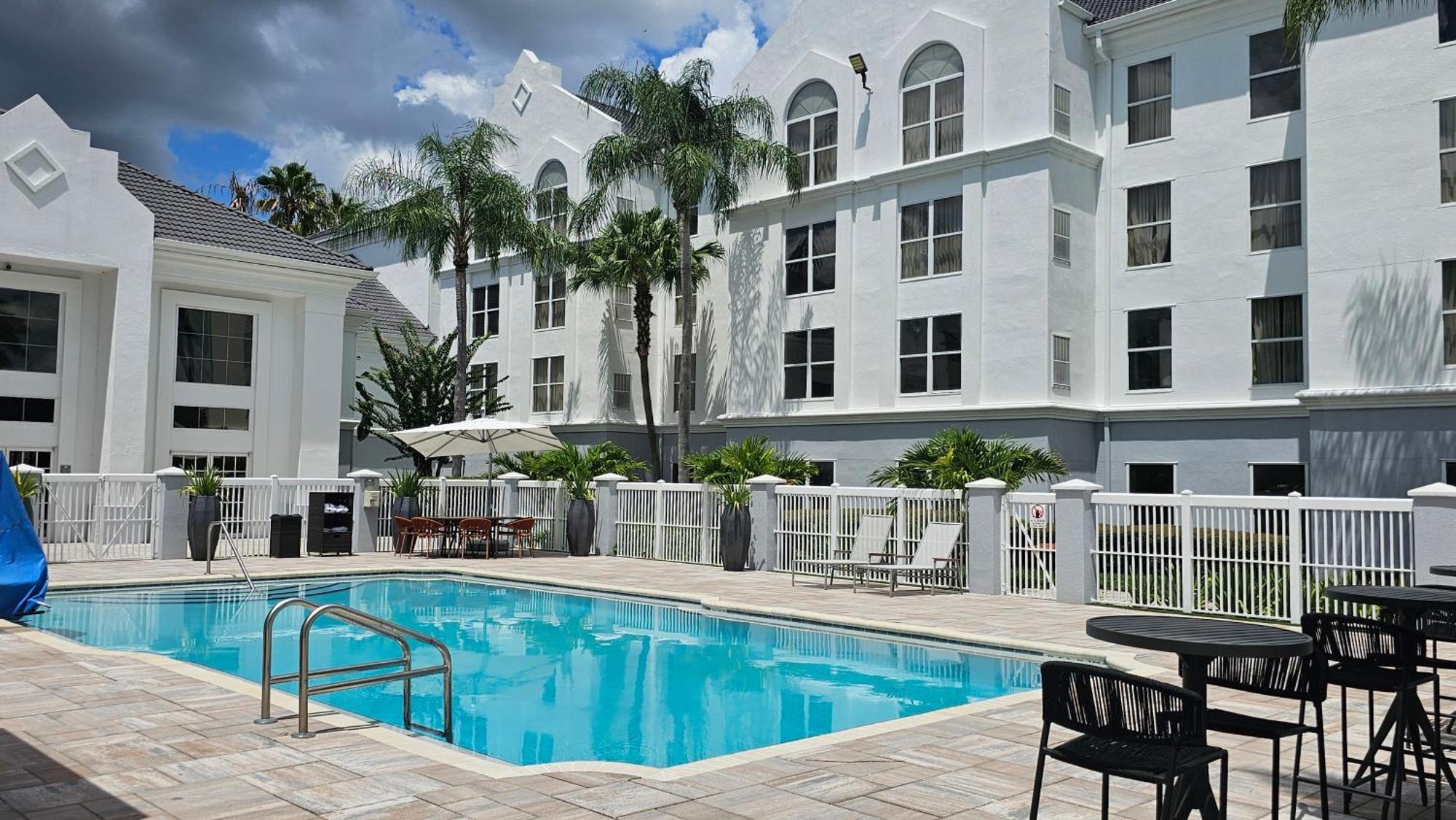 Montreal Suites Orlando Exteriér fotografie